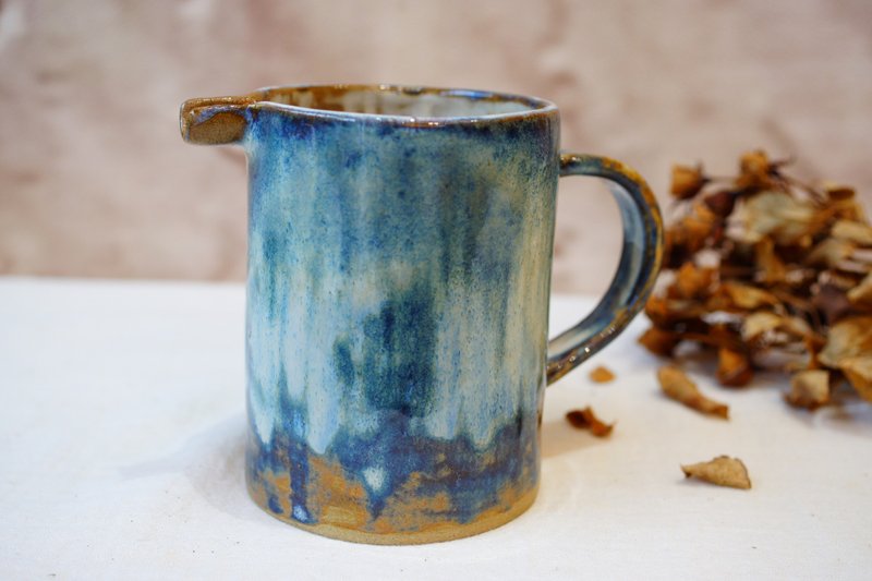 手作陶杯 雾青  330ml 分享杯 公道杯 陶杯 茶海 - 茶具/茶杯 - 陶 蓝色