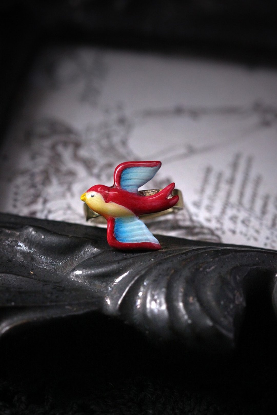 Small Single Bird Ring by Defy/ Hand Painting Version. - 戒指 - 其他金属 