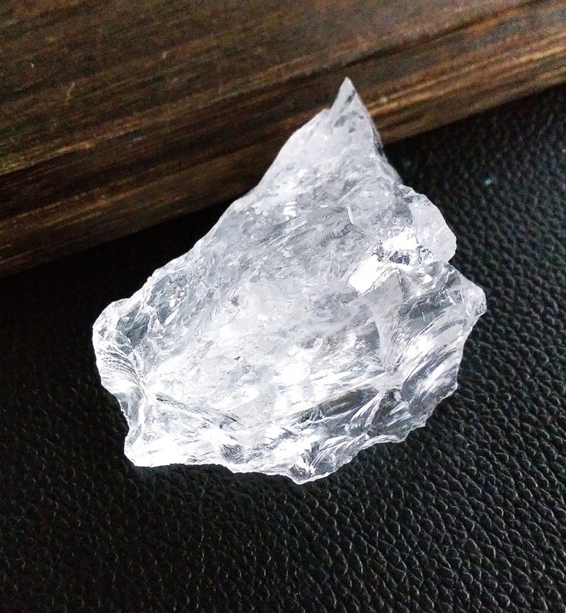 Azeztulite 巴西产地 白阿赛水晶 阿赛斯特莱 天然矿石 原矿 - 摆饰 - 其他材质 