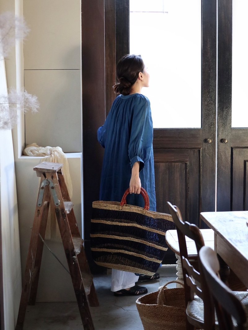 暮影-天蓝蓝染长袖洋装 - 洋装/连衣裙 - 棉．麻 蓝色