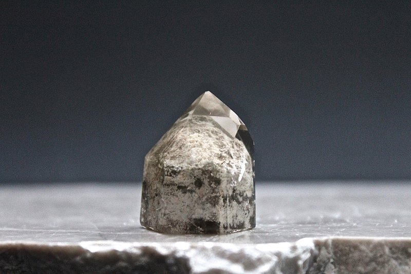 石栽 SHIZAI-白异象水晶柱-含底座 - 摆饰 - 水晶 白色