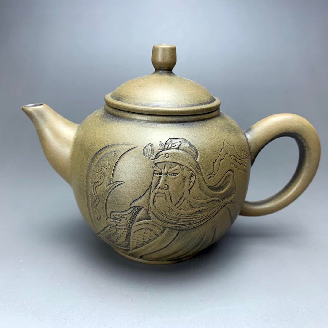 台湾【段泥窑变】雕刻关公(武圣)窑变壶 - 茶具/茶杯 - 陶 