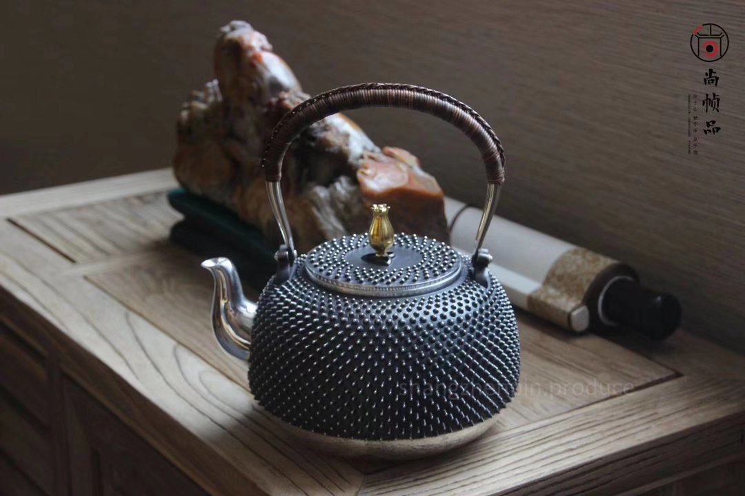 尚帧品 霰打银壶 经典复刻 纯银壶纯银9999纯手工 1300cc - 茶具/茶杯 - 纯银 