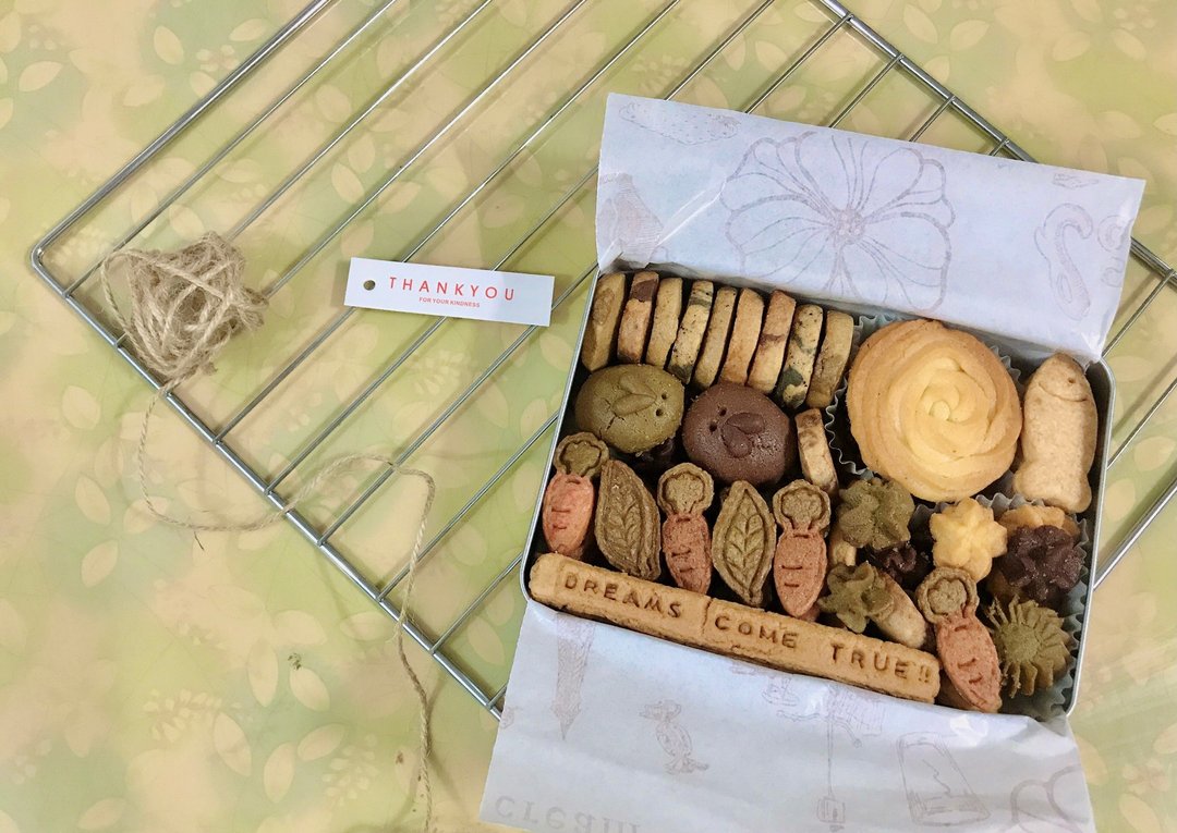 【可刻字&定制】兔兔铁盒手工饼干 - 手工饼干 - 其他材质 