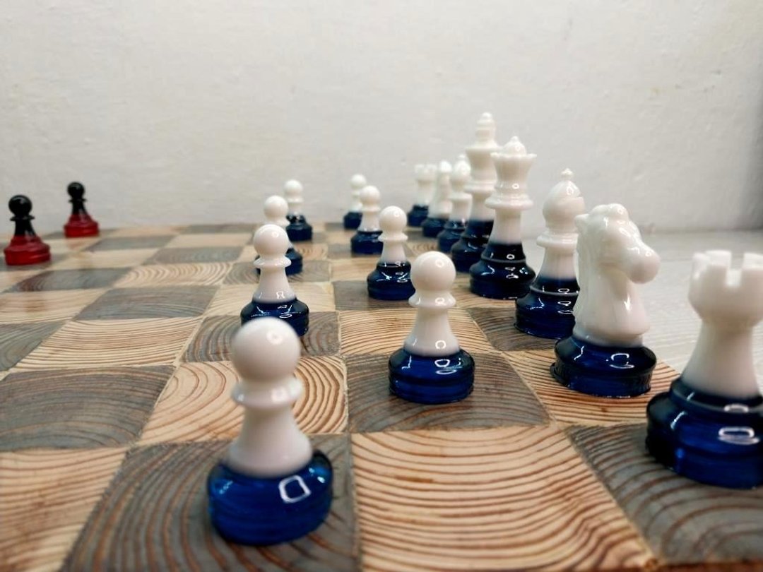 定制化树脂西洋棋套装附棋盘 |特大号尺寸 2.75 英寸（7 厘米）|环氧树脂 - 桌游/玩具 - 树脂 蓝色