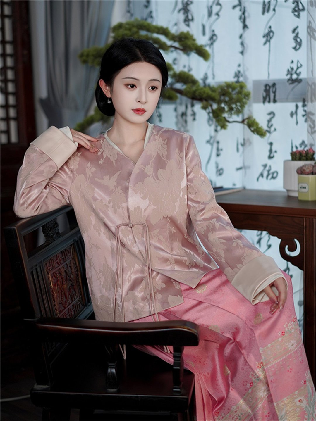 粉色 新中式國風外套 秋冬款上衣 盤扣流蘇提花襯衫 - 女装衬衫 - 聚酯纤维 粉红色
