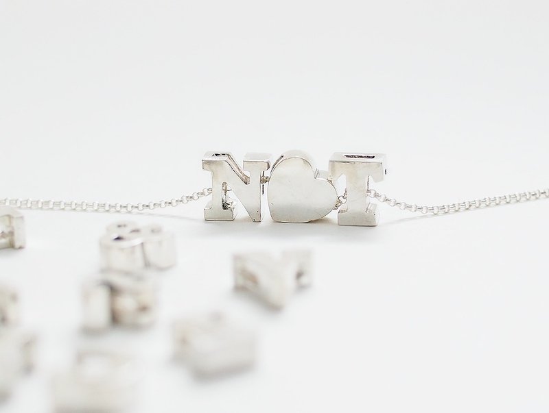 大写英文字母组合坠子项链 手作纯银silver925 - 项链 - 纯银 银色