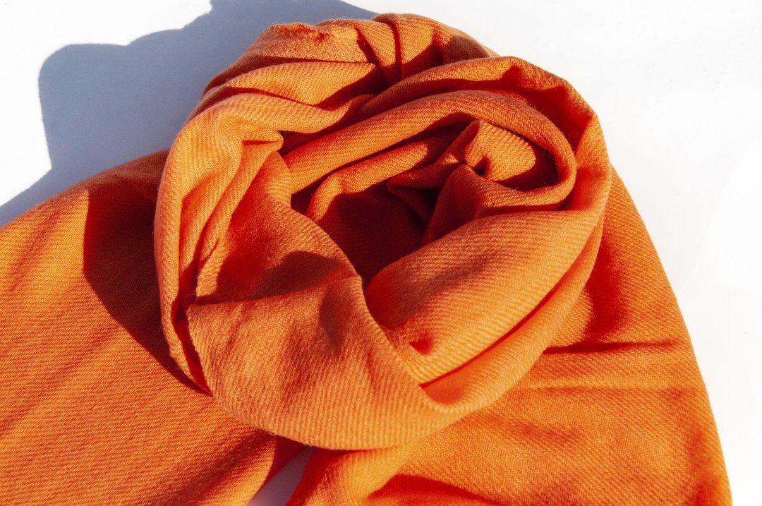喀什米尔Cashmere/羊绒围巾/纯羊毛围巾披巾/戒指绒披肩-水果橘子 - 围巾/披肩 - 羊毛 橘色