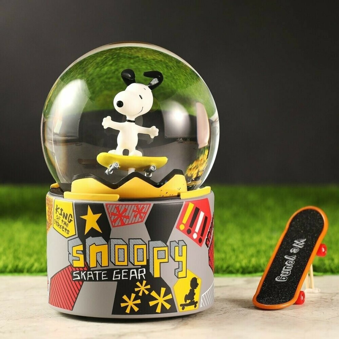 Snoopy史努比 滑板 水晶球音乐盒 礼物 - 摆饰 - 玻璃 