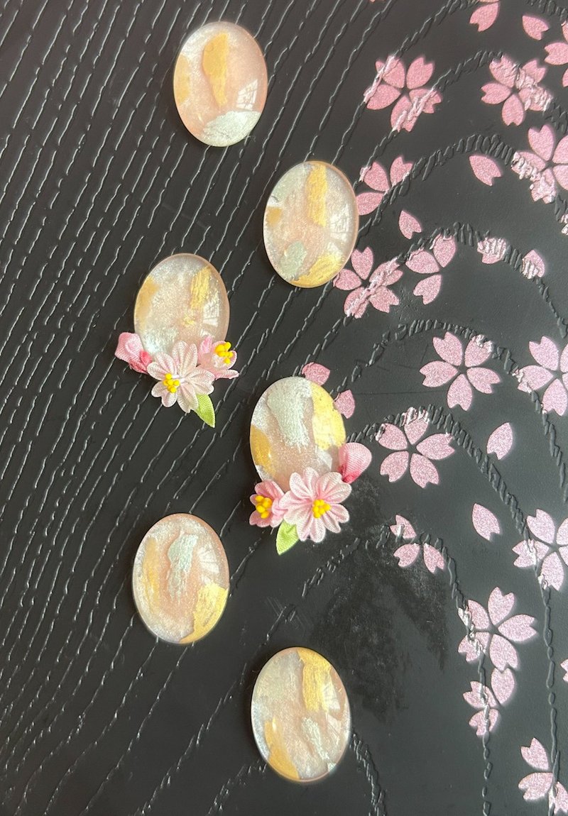 2025樱系列 手绘宝石风樱花枝耳环 细工布花 - 耳环/耳夹 - 其他人造纤维 粉红色