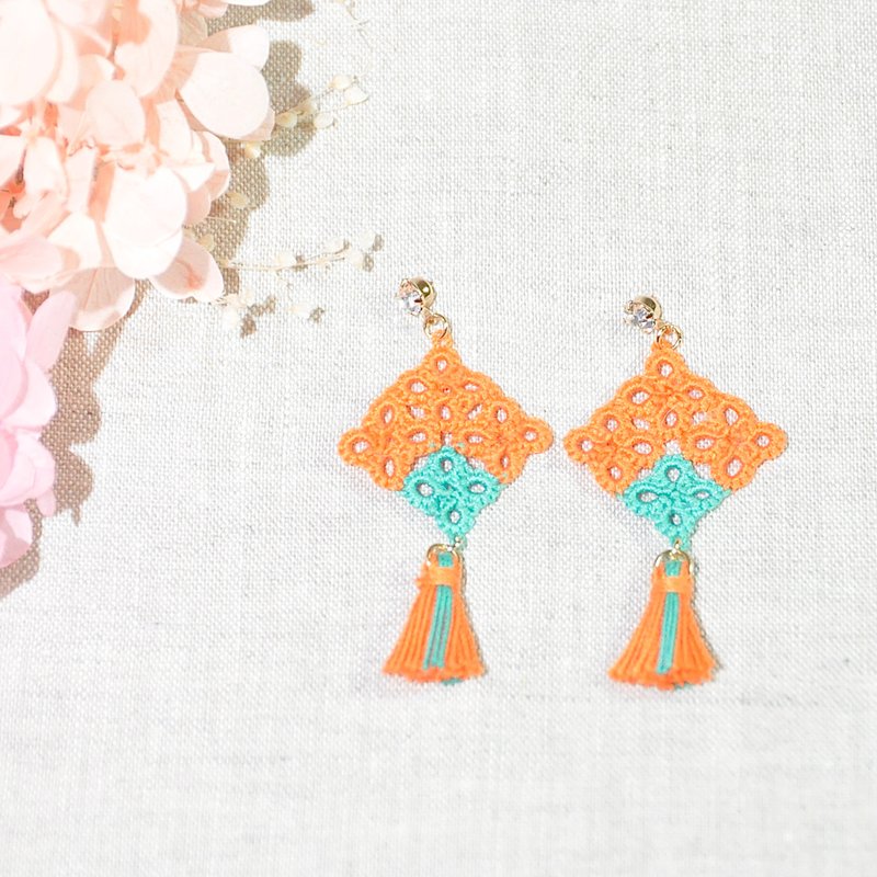 新品万岁! 马赛克方块耳环 橙绿 流苏 Mosaic Square Earrings - 耳环/耳夹 - 绣线 橘色
