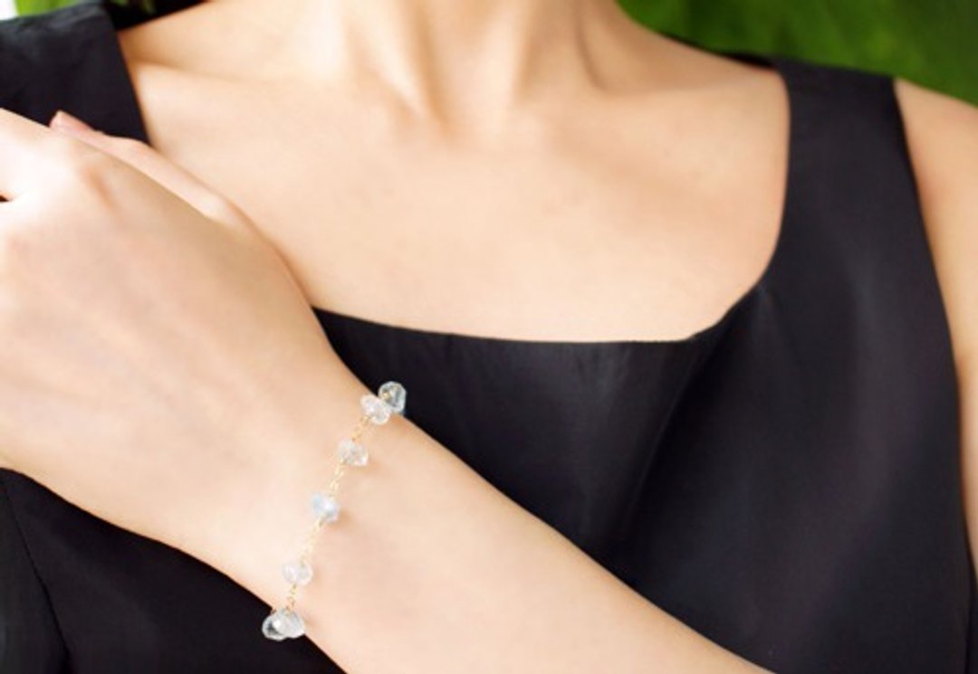 Aquamarine bracelet Petronella - 手链/手环 - 宝石 蓝色
