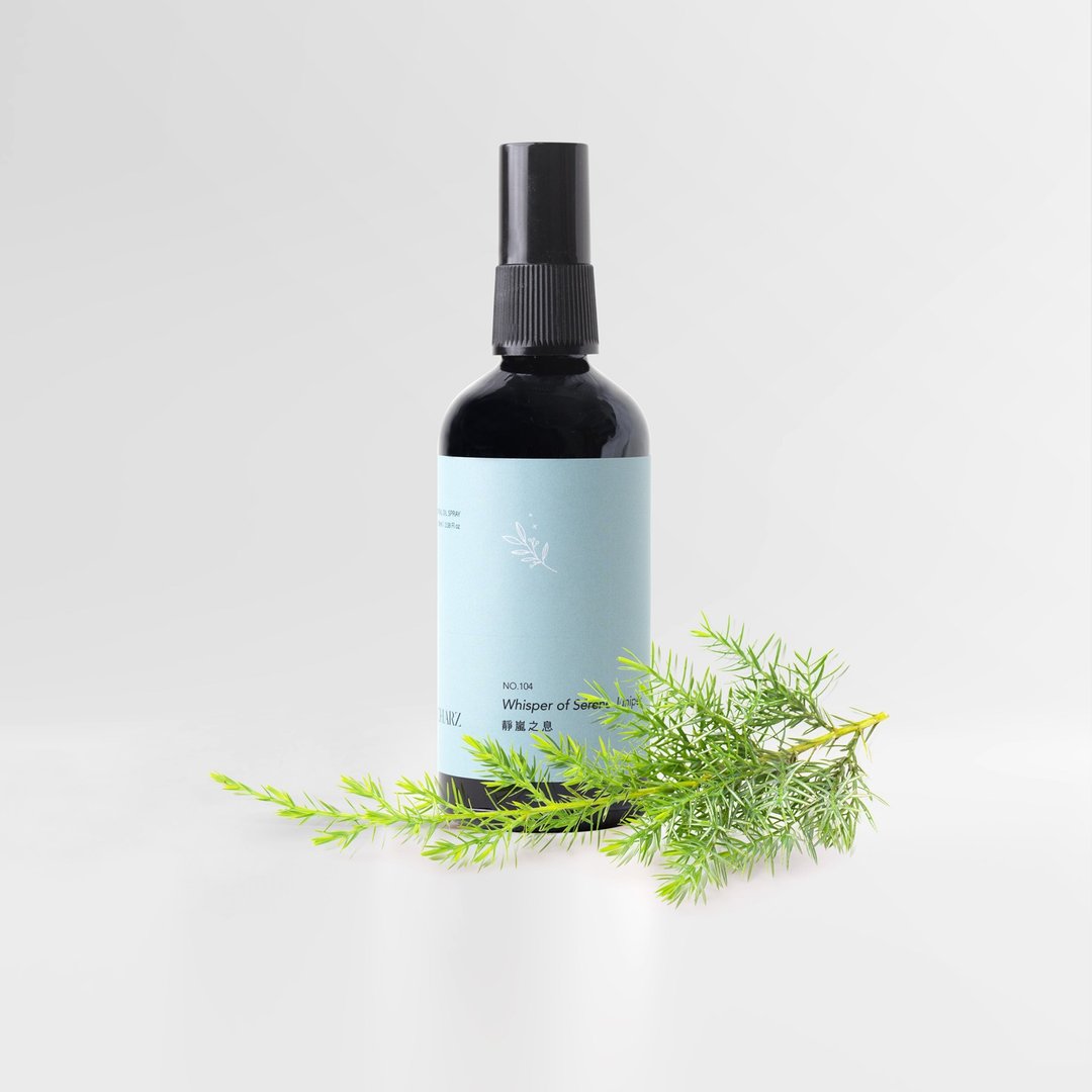 静岚之息能量净化喷雾Whisper of Serene Juniper Spray - 香薰/精油/线香 - 玻璃 白色