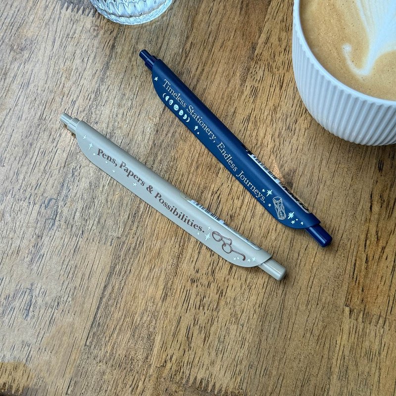 文具小集 Pens, Papers & Possibilities. - 夹子笔 米白 - 圆珠笔/中性笔 - 塑料 黑色