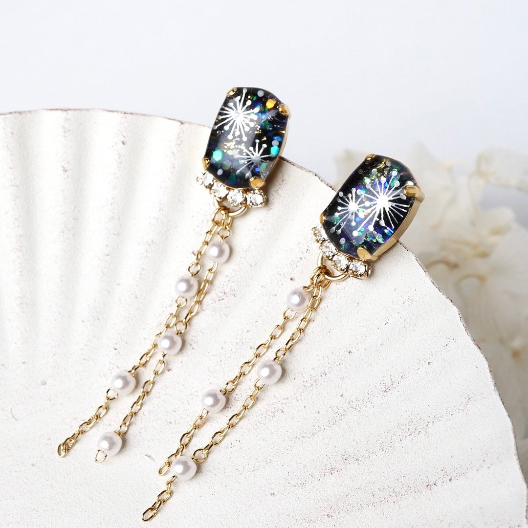 Fireworks jewelry Earrings or Clip-On - 耳环/耳夹 - 植物．花 黑色