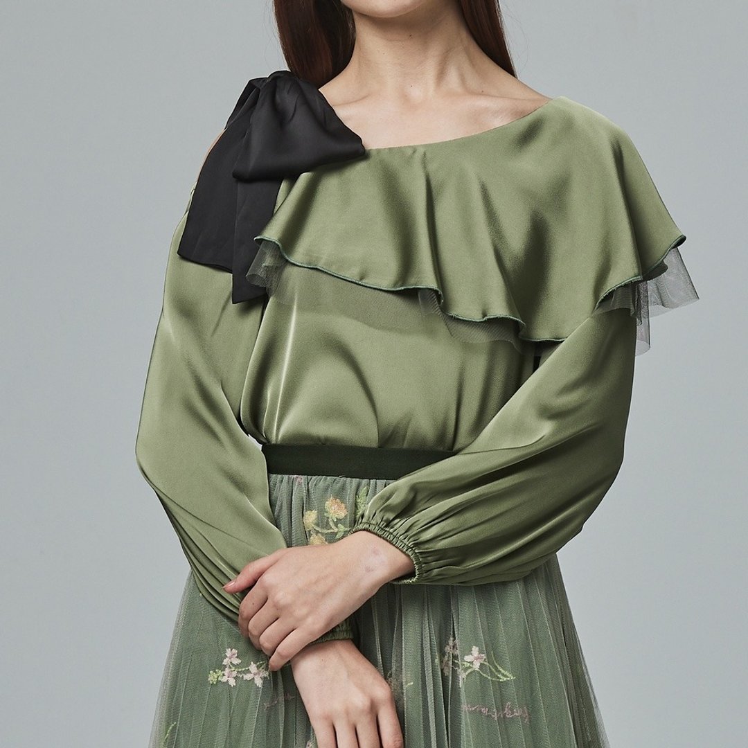 斜肩绑带拼接纱上衣   绿 - 女装上衣 - 聚酯纤维 绿色