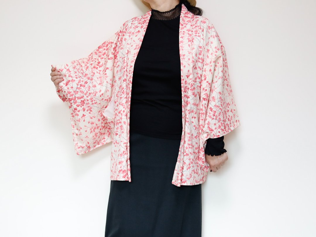 HAORI COAT — 精选高品质的古董羽织和服 - 女装休闲/机能外套 - 丝．绢 粉红色