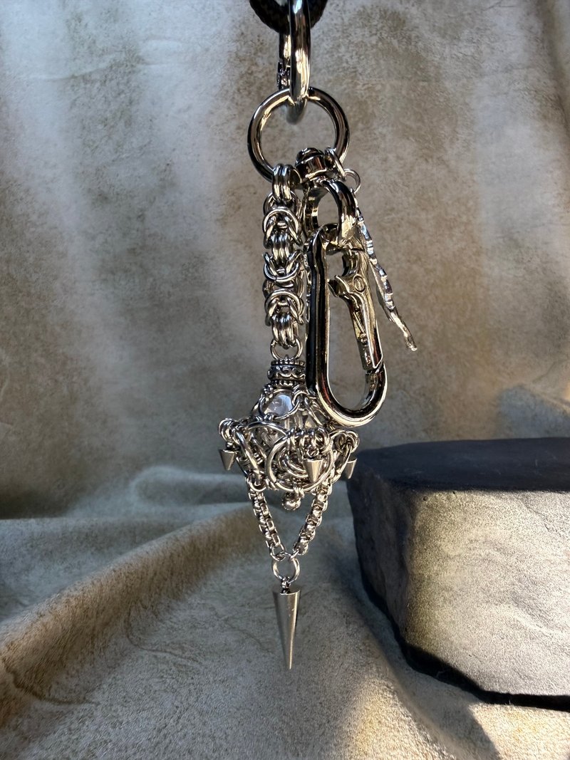 工业哥德中世纪之魂—万用挂饰钥匙扣 - 钥匙链/钥匙包 - 不锈钢 银色
