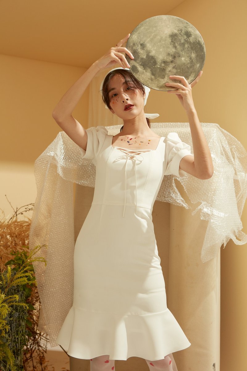 Andrea Dress －Pearl White - 洋装/连衣裙 - 其他材质 