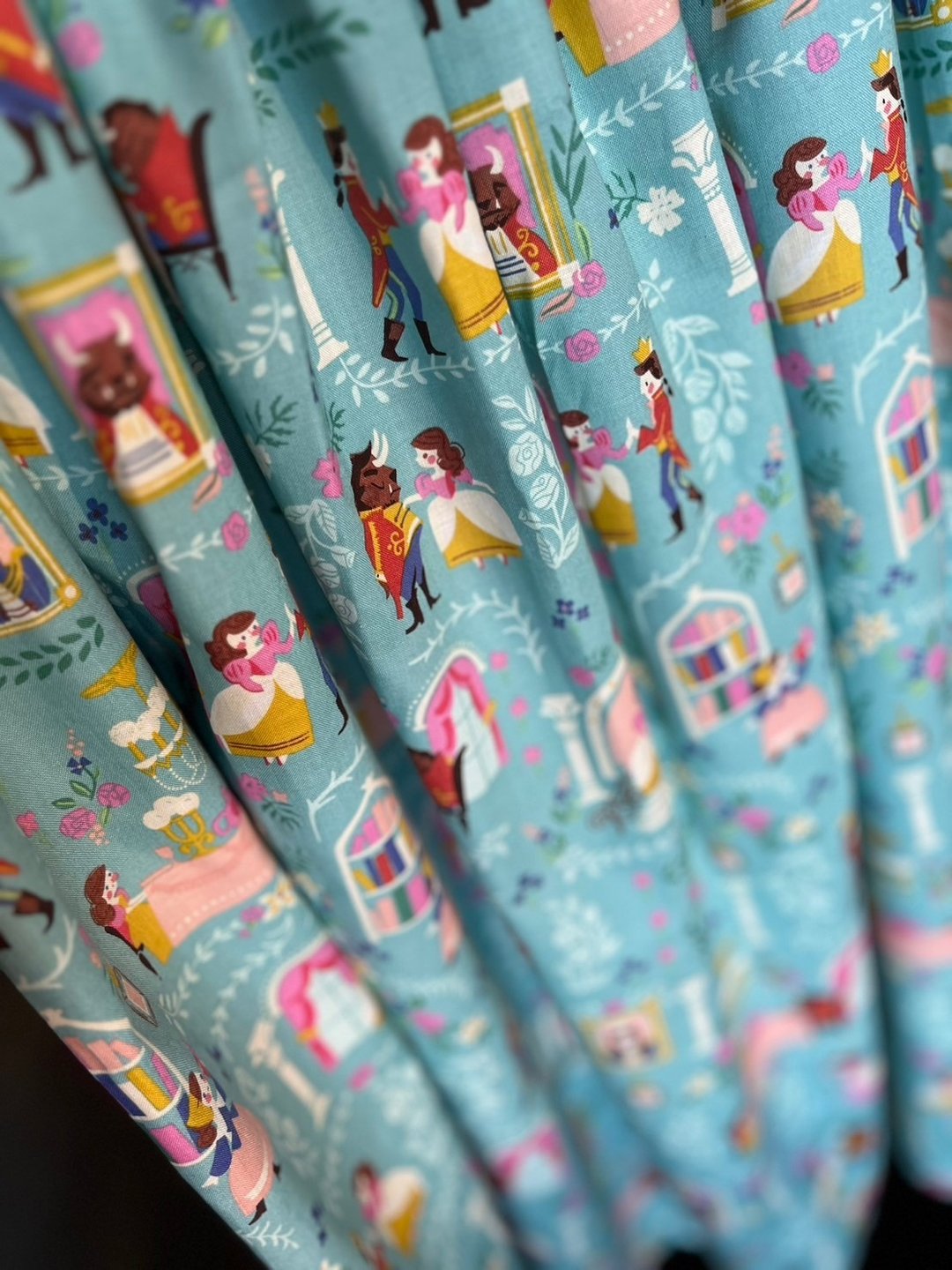 美女与野兽裙 Bauty and Beast Happy Skirts Light Blue / 美国棉 日本制 100%纯棉 均码 - 裙子 - 棉 蓝色