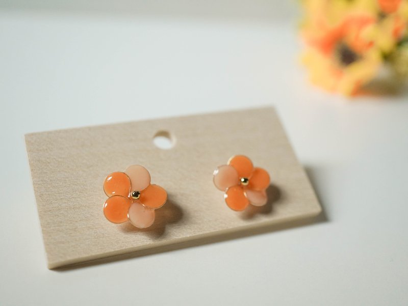 【花温】糖果圆舞。夕阳橘。耳针/耳夹 - 耳环/耳夹 - 其他金属 橘色