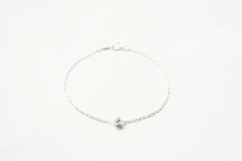 ::经典系列:: 小雪球 滚雪 纯银 极细手链 - 手链/手环 - 其他金属 