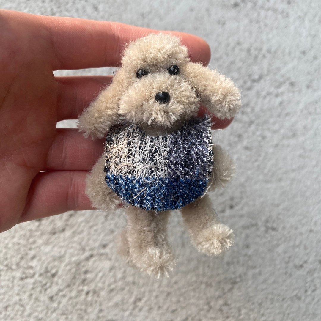 杏仁犬围兜兜三胞胎 站着9cm-毛根扭扭棒手作/娃娃宠物玩偶/小狗 - 摆饰 - 其他材质 白色