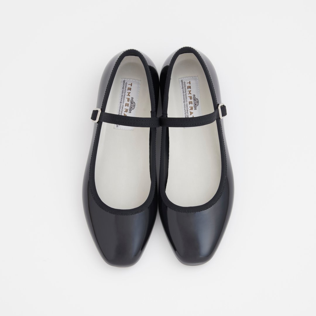 MARTA (BLACK) PVC SQUARE TOE FLATS / RAIN SHOES square toe pumps - 雨鞋/雨靴 - 防水材质 黑色