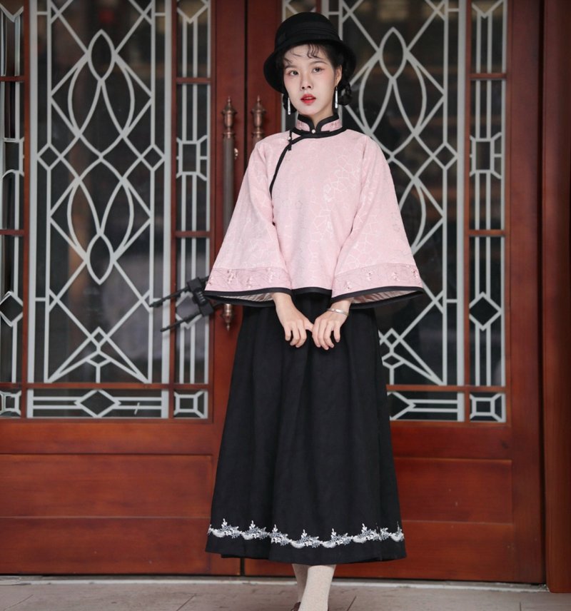 復古冰裂梅花上衣 / 粉色倒大袖全開襟 / 清疏影秋冬民國風 - 女装上衣 - 棉．麻 粉红色