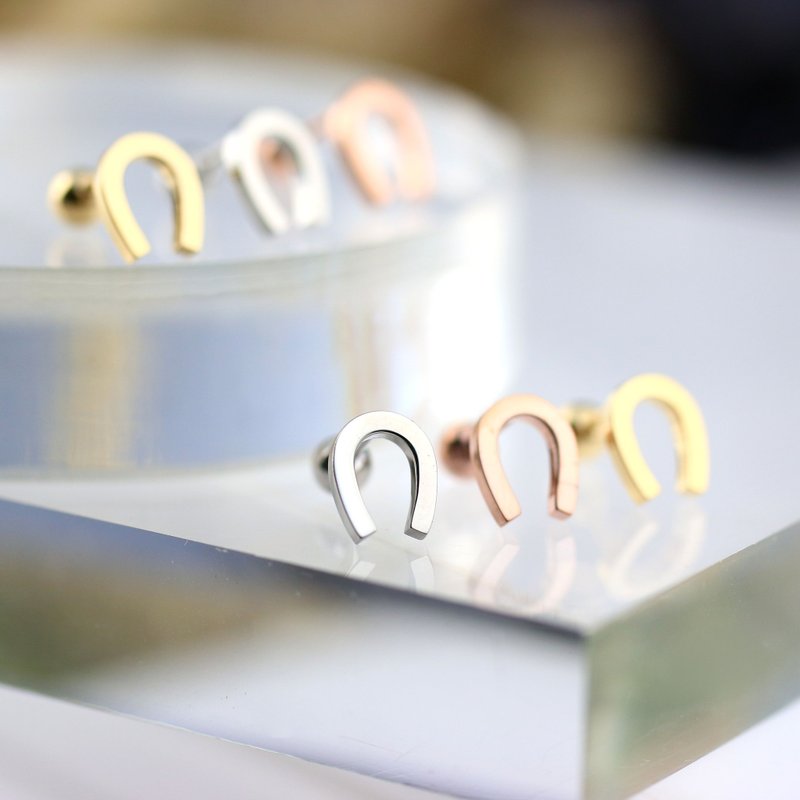 圣诞礼物 I 【时尚穿搭小品】马蹄耳环  医疗钢 - 耳环/耳夹 - 不锈钢 银色