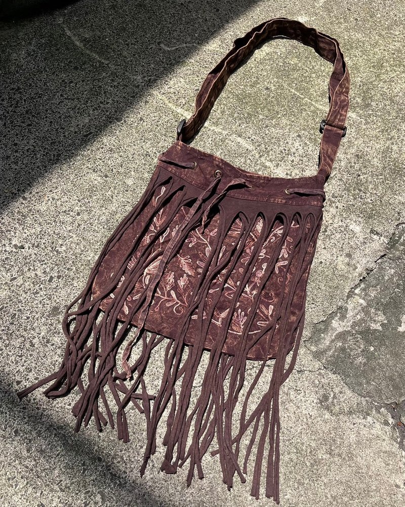 喜迎瑶 尼泊尔 蜡染 刺绣包 水桶包 流苏包包 民族风 嬉皮 斜背包 - 侧背包/斜挎包 - 棉．麻 咖啡色