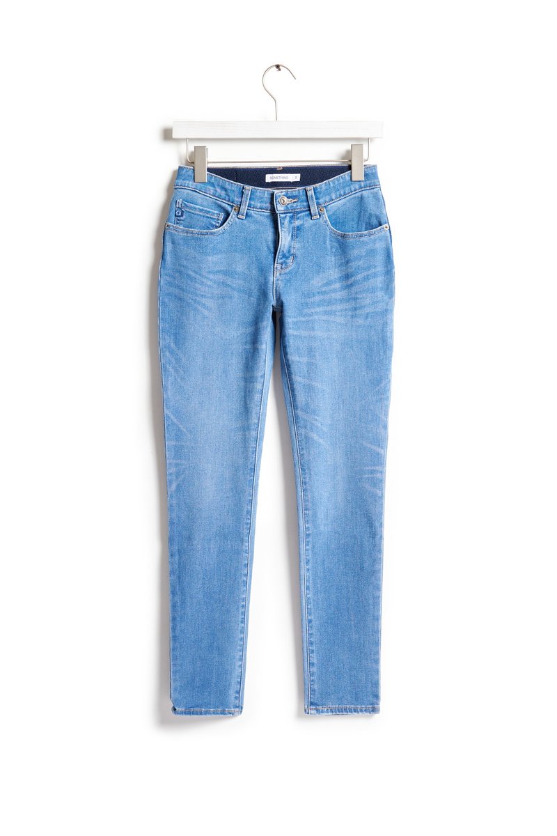 SOMETHING  四面弹蜜桃窄管牛仔裤 (拔洗蓝)#裤子#紧身裤#窄管裤 - 女装长裤 - 棉．麻 蓝色