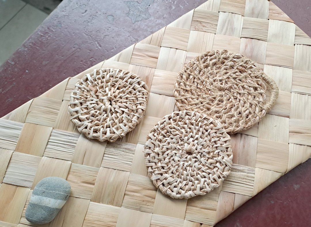 搓月桃绳杯垫 花莲手作体验活动 - 其他 - 植物．花 