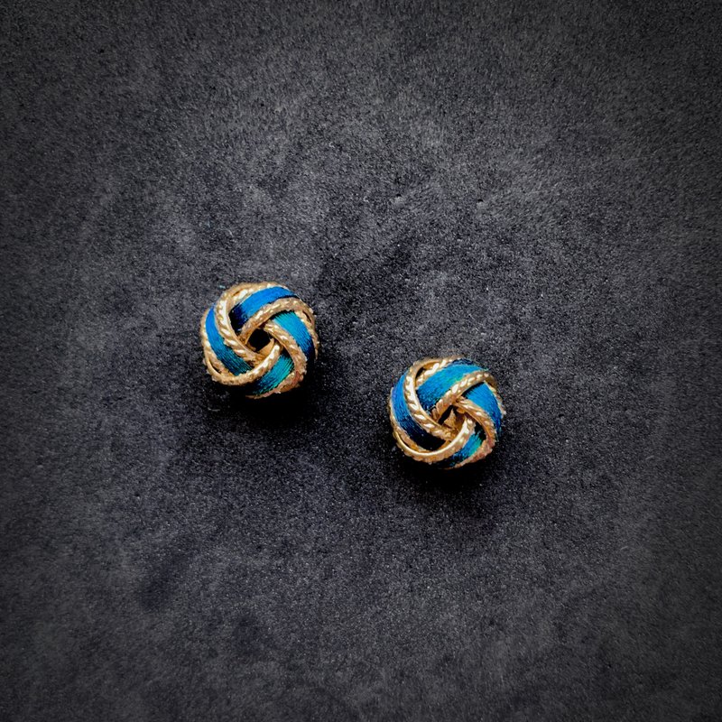 【手作】孔雀羽毛 点翠工艺 双面扭花耳钉——织光 - 耳环/耳夹 - 铜/黄铜 