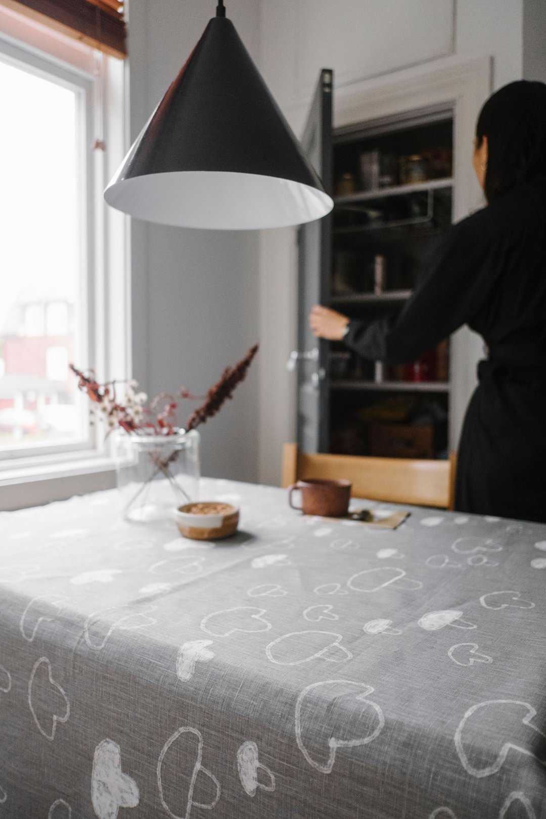 北欧设计–香菇桌巾(147X147cm) MUSHROOM Tablecloth, Grey - 餐垫/桌巾 - 棉 灰色