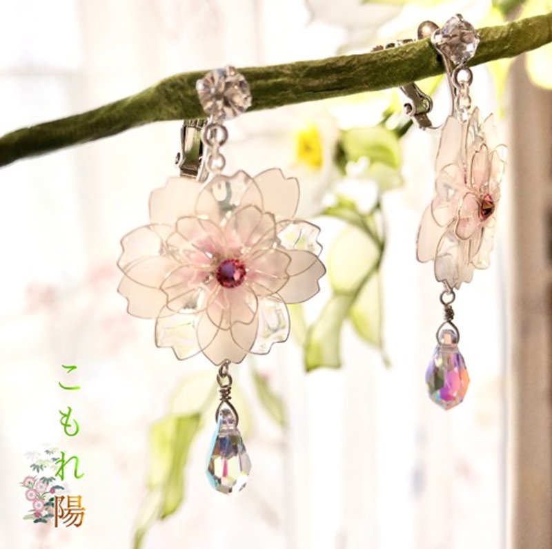 Sakura ~ Yae no Sakura ~ Clip-On& Earrings - 耳环/耳夹 - 塑料 