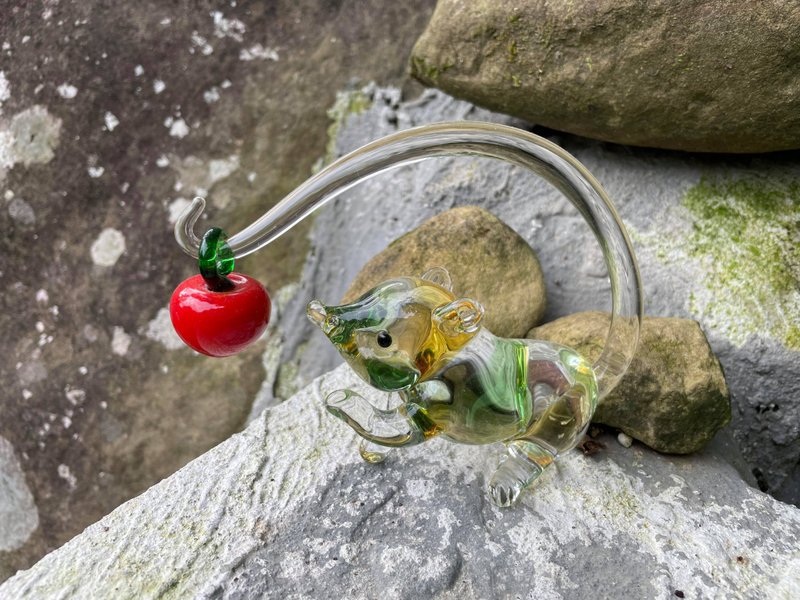 水晶玻璃 老鼠 生肖 吃苹果 平安 - 摆饰 - 玻璃 