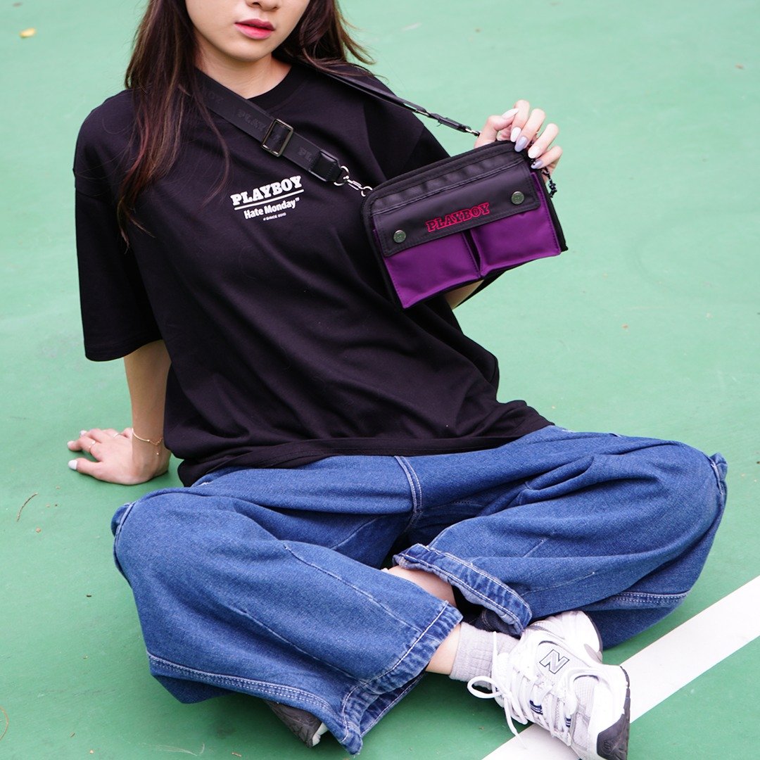 Hate Monday'' X PLAYBOY - DIAGONAL BAG斜孭袋(PBHM-FW23B38) - 侧背包/斜挎包 - 防水材质 银色
