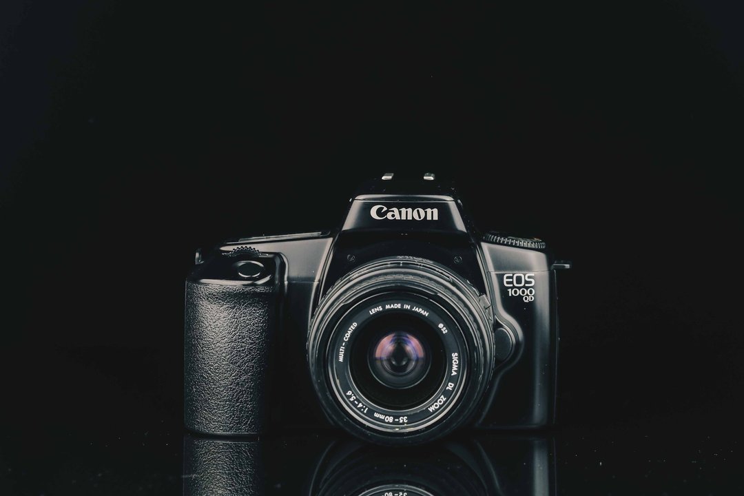 Canon EOS 1000 QD+SIGMA DL Zoom 35-80mm F=4-5.6 #8225 #135底 - 相机 - 其他金属 黑色