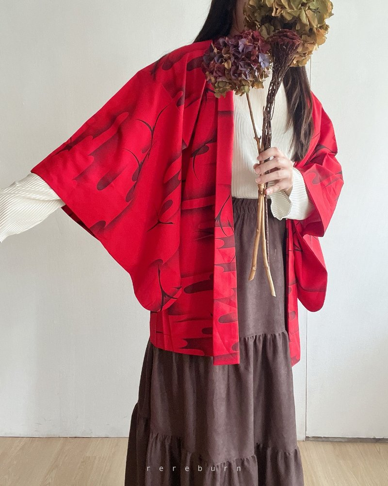 日本制和风印花薄款红色古着羽织和服外套 - 女装休闲/机能外套 - 聚酯纤维 