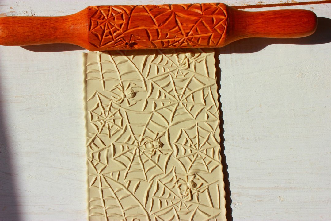 Rolling pin, Halloween rolling pin ,embossing rolling pin - 厨房家电 - 木头 咖啡色