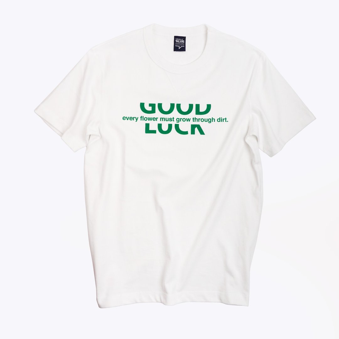 励志 GOOD LUCK 柔软刷毛无缝白TEE-绿字 - 男装上衣/T 恤 - 棉 白色