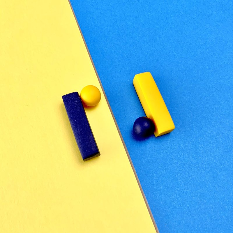 nearly equal navy×yellow ピアス イヤリング - 耳环/耳夹 - 粘土 多色