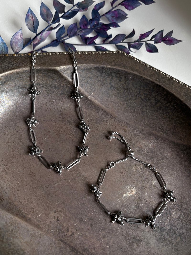 Blossom 繁花珍珠不锈钢项链(铁灰) 颈链 - 项链 - 不锈钢 银色