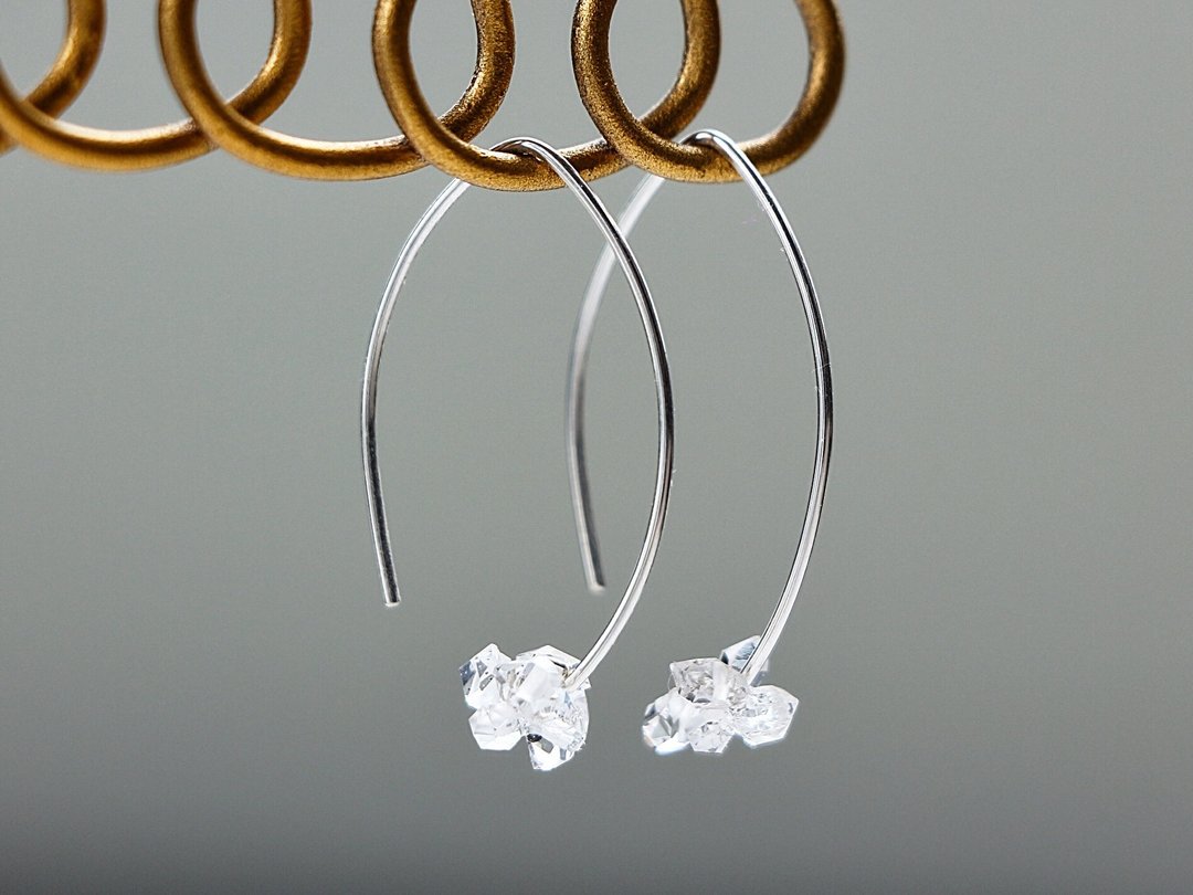 silver925-Herkimer diamond mini merquise pierced earrings (sterling silver) - 耳环/耳夹 - 宝石 银色