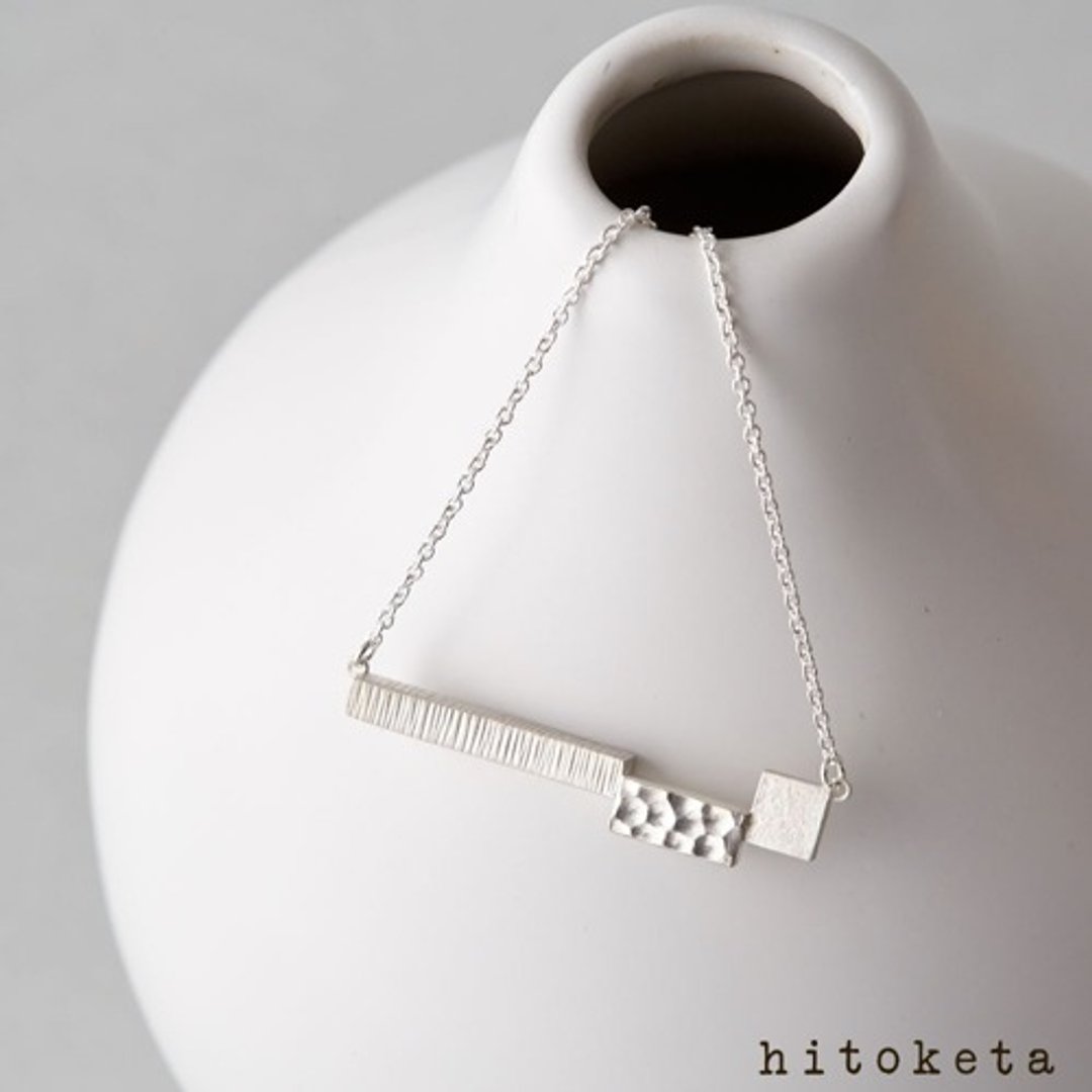 [Sv925] Kakukaku deer necklace-3 grains- - 项链 - 其他金属 