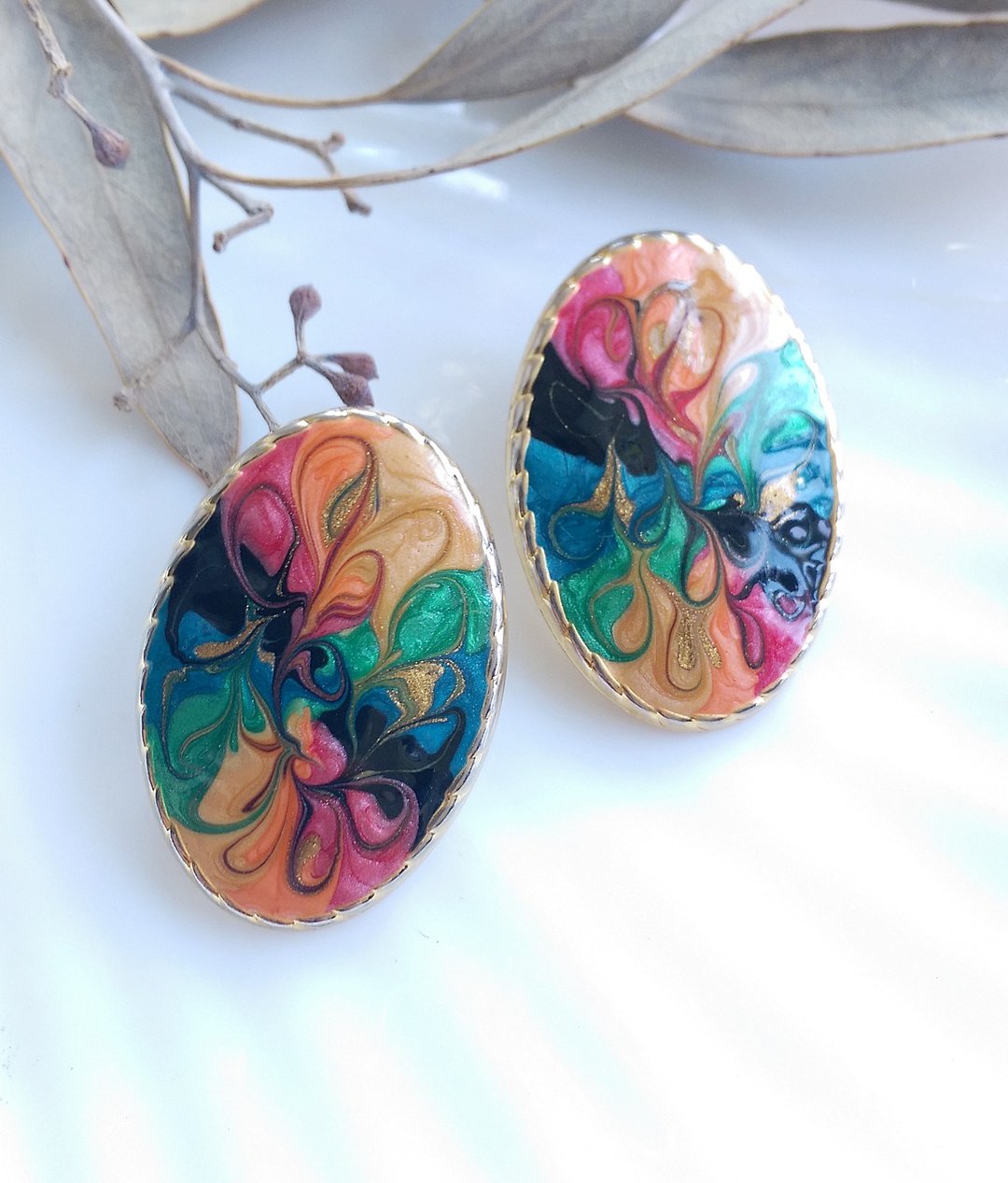 Vintage Jewelry 西洋古董饰品 彩拉丝 复古 椭圆 针式耳环 - 耳环/耳夹 - 其他金属 金色