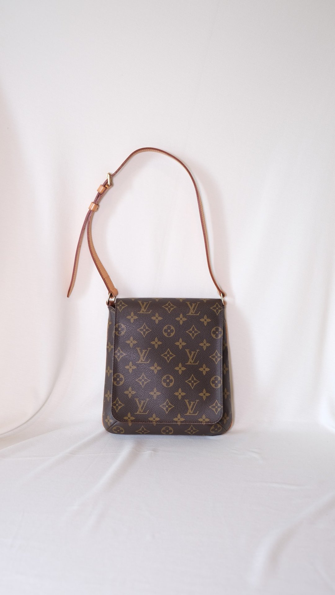 Louis Vuitton 王菲包 斜挎包 腋下包 - 侧背包/斜挎包 - 真皮 咖啡色