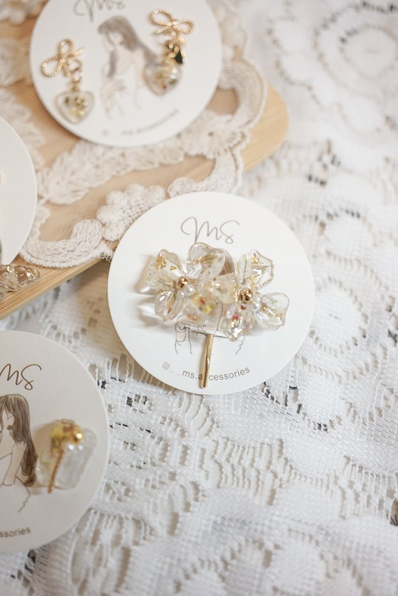 【绽光日记】春季立体花花发扣 | 双朵滴胶花 × 珍珠点缀 - 发饰 - 树脂 白色