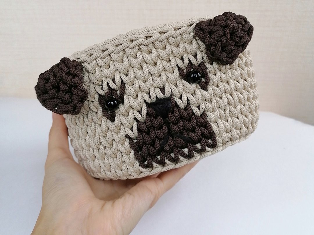 Small pug basket for interior decoration and home storage - pug gifts - 置物架/篮子 - 聚酯纤维 咖啡色